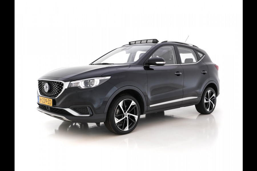 MG ZS EV Luxury 45 kWh (INCL-BTW) *PANO | VOLLEDER | KEYLESS | NAVI-FULLMAP | ADAPTIVE-CRUISE | CAMERA | APP-CONNECT | DAB | SPORT-SEATS | LANE-ASSIST | 18"ALU*