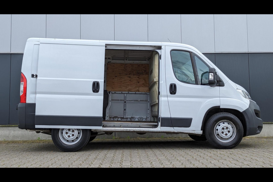 Fiat Ducato 35H 2.3 130PK AIRCO 3000KG TREKHAAK 3 ZITTER