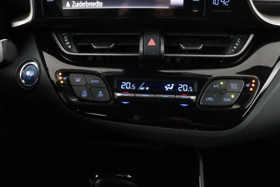 Toyota C-HR 1.8 Hybrid Dynamic | 1e eigenaar | Stoelverwarming | Adaptive cruise | Camera | Keyless | Navigatie | Climate control | Bluetooth