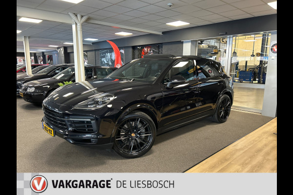 Porsche Cayenne 2.9 S Nieuw model / 444 pk / Pano / stoelen 14 voudig / Leder / Navigatie / Bose / camera / 22 inch