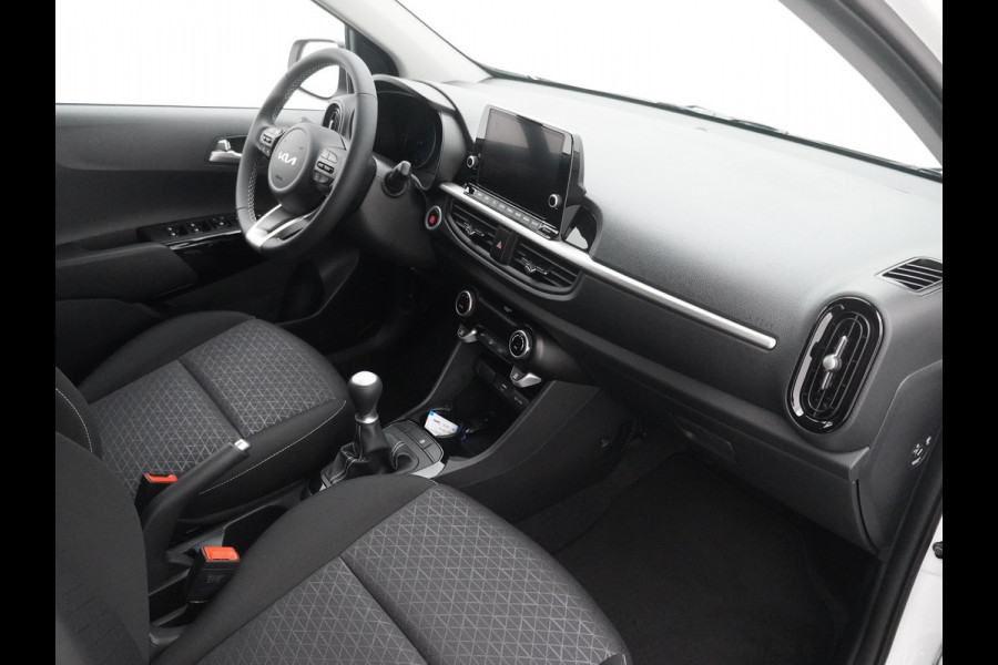 Kia Picanto 1.0 DPi DynamicPlusLine (Nieuw uit voorraad) - Navigatie - Climate Control - Achteruitrijcamera - Fabrieksgarantie tot 02-2031