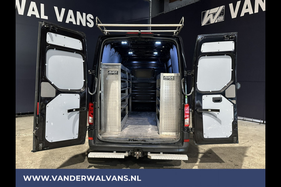 Volkswagen Crafter 35 2.0 TDI 140pk L3H3 L2H2 inrichting Euro6 Airco | 3000kg Trekhaak | Navigatie cruisecontrol, imperiaal, trap, camera, parkeersensoren, sidebars,