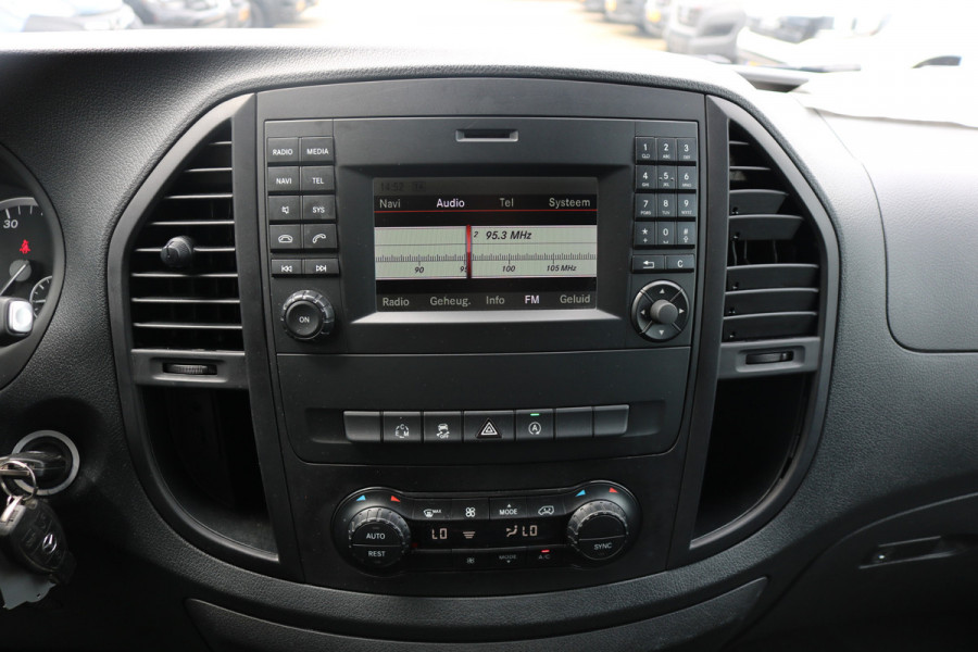Mercedes-Benz Vito 114 CDI XL Euro 6 Automaat Airco Navigatie Imperiaal Trekhaak Inrichting
