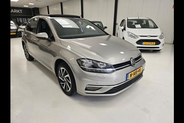 Volkswagen Golf 1.6 TDI Trendline Panoramadak, Automaat