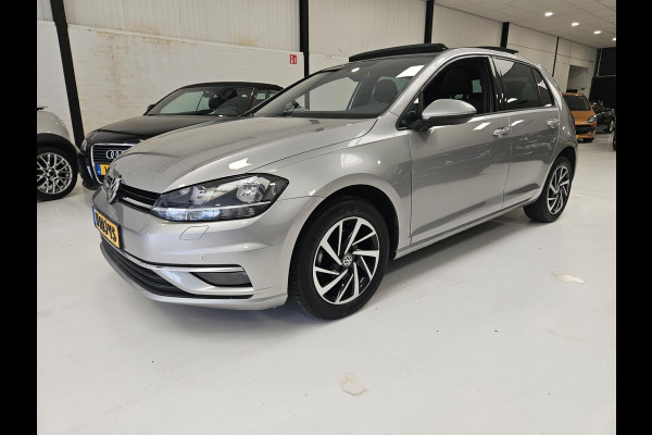 Volkswagen Golf 1.6 TDI Trendline Panoramadak, Automaat