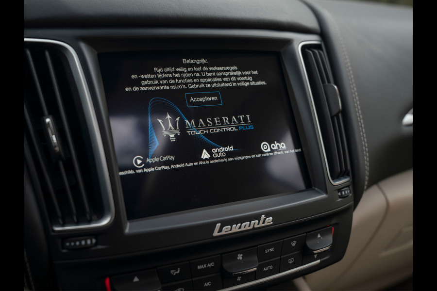 Maserati Levante 3.0 V6 S AWD GranLusso | Pano-dak | CarPlay | Harman/Kardon | Camera