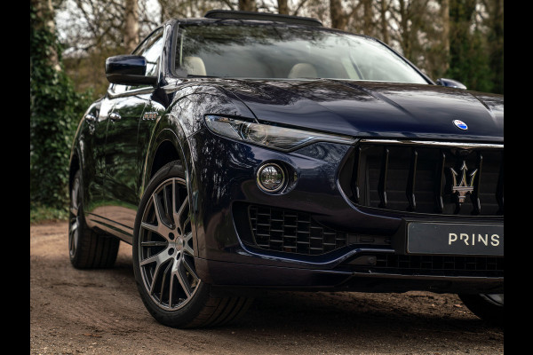 Maserati Levante 3.0 V6 S AWD GranLusso | Pano-dak | CarPlay | Harman/Kardon | Camera