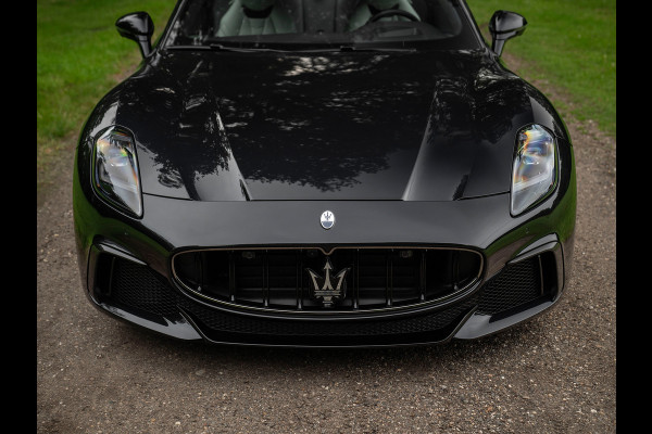 Maserati GranTurismo V6 AWD Trofeo 550pk | ADAS 2 | Sport Design Pack | Sonus Faber | Carbon