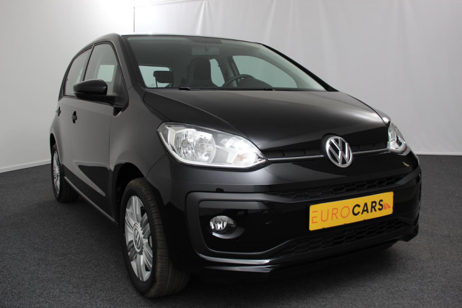 Volkswagen up! 1.0 Automaat high up! | Climate Control | Bluetooth | Lichtmetalen Velgen | 5-drs