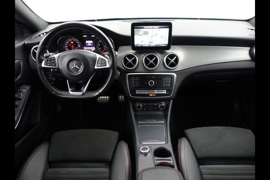 Mercedes-Benz CLA-Klasse Shooting Brake 180 Solution AMG Aut- Leder Alcantara I Camera I Sfeerverlichting I Xenon I LMV