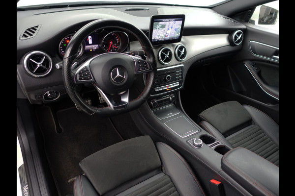 Mercedes-Benz CLA-Klasse Shooting Brake 180 Solution AMG Aut- Leder Alcantara I Camera I Sfeerverlichting I Xenon I LMV