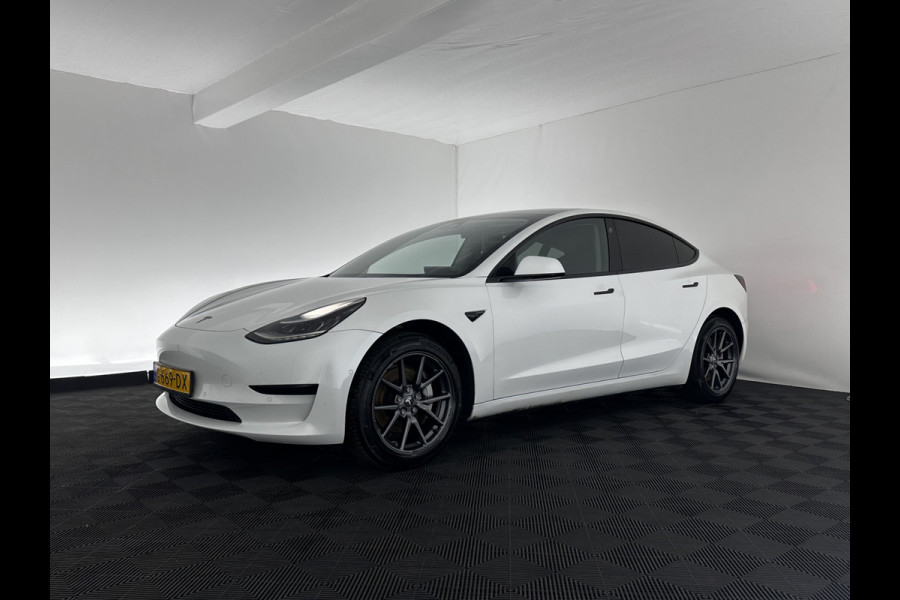 Tesla Model 3 Standard RWD Plus 60 kWh [ 3-Fase ] (INCL-BTW) Aut. *PANO | AUTO-PILOT | NAPPA-VOLLEDER | KEYLESS | FULL-LED | MEMORY-PACK | SURROUND-VIEW | DAB | APP-CONNECT | VIRTUAL-COCKPIT | LANE-ASSIST | COMFORT-SEATS | 18"ALU*