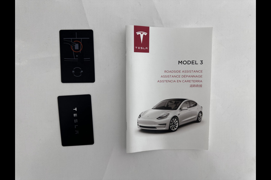 Tesla Model 3 Standard RWD Plus 60 kWh [ 3-Fase ] (INCL-BTW) Aut. *PANO | AUTO-PILOT | NAPPA-VOLLEDER | KEYLESS | FULL-LED | MEMORY-PACK | SURROUND-VIEW | DAB | APP-CONNECT | VIRTUAL-COCKPIT | LANE-ASSIST | COMFORT-SEATS | 18"ALU*