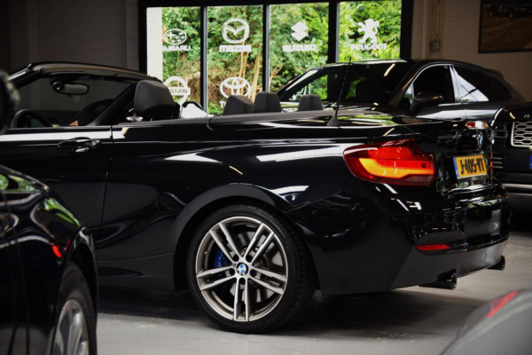 BMW 2 Serie Cabrio M240i High Executive Navi|Org.NL|340pk!!|Dealer onderhouden