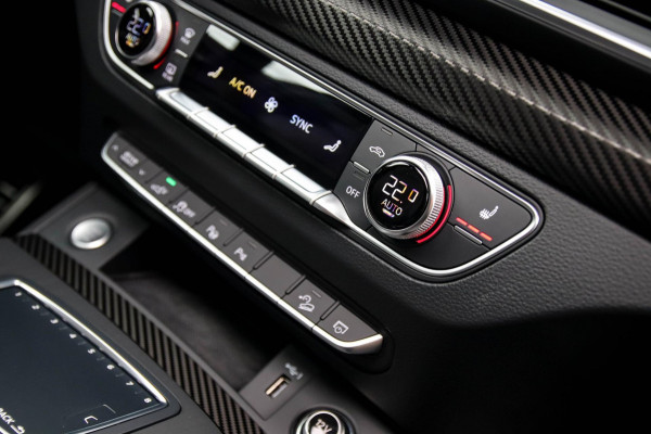 Audi Q5 50 TFSI e Quattro Competition Pro Line S S-Line 299pk Automaat! Panoramadak|Virtual Cockpit|LED Matrix|B&O|Black|Trekhaak