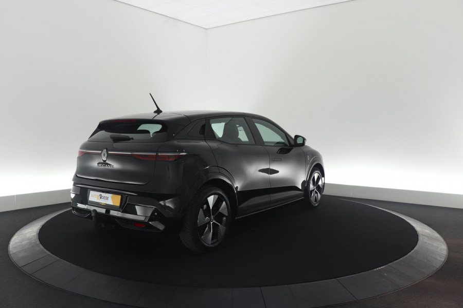 Renault Mégane E-Tech EV40 Boost Charge Equilibre | Trekhaak | Pack Winter | Camera | Apple Carplay | Parkeersensoren