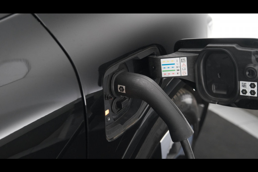 Renault Mégane E-Tech EV40 Boost Charge Equilibre | Trekhaak | Pack Winter | Camera | Apple Carplay | Parkeersensoren