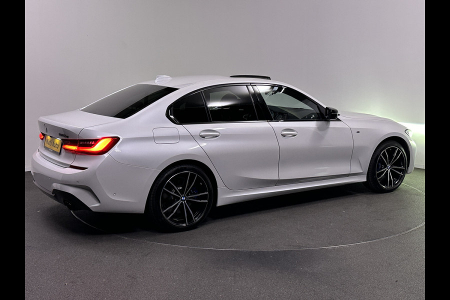 BMW 3-serie 330e M-Sport Plug in Hybrid PHEV | Adaptief Onderstel | Schuifdak | Laser Led | Adaptive Cruise | Head-up Display | Harman/Kardon | |