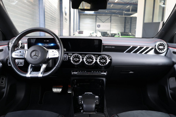 Mercedes-Benz CLA-Klasse CLA 35 AMG 4Matic 306+PK MULTIBEAM/SFEER/VIRTUAL/PANO/S.VERWARMING/19"/CAM/LINE/ACC/ECC/12 MDN GARANTIE!