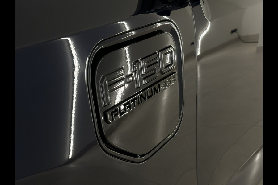 Ford USA F-150 LIGHTNING Platinum Extended Range