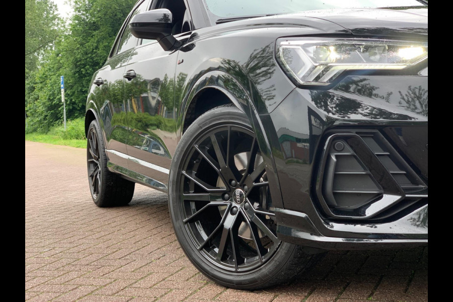 Audi Q3 45 TFSI quattro S Line edition one TOPSTAAT ! BOMVOL !