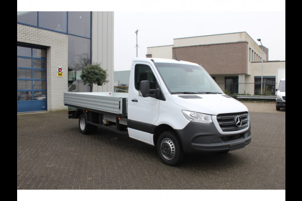 Mercedes-Benz Sprinter 515 CDI 3500kg trekgwicht, MBUX, Comfort stoel, Etc.