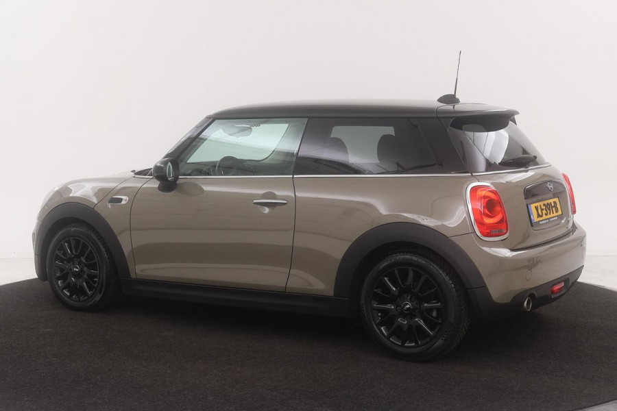 MINI Cooper 1.5 Salt | Automaat | Carplay | Navigatie | Cruise control | Airco | Bluetooth | Sportstuur | Bluetooth