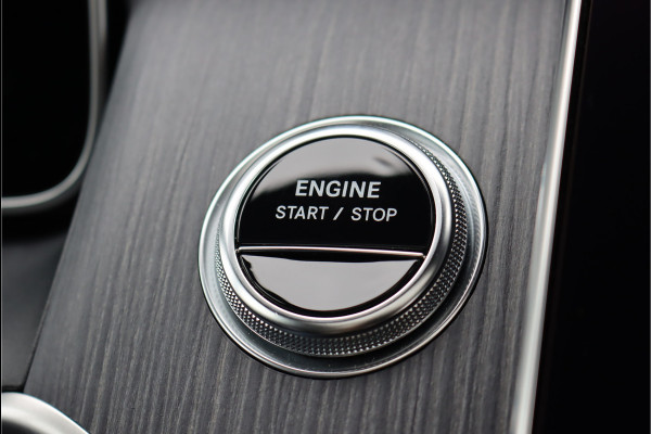 Mercedes-Benz GLC 400e 4-MATIC AMG Line Aut9 | Panoramadak | Distronic Pro | Memory | Trekhaak | Verwarmd Stuurwiel | Nightpakket | Camera | Dodehoekassistent |
