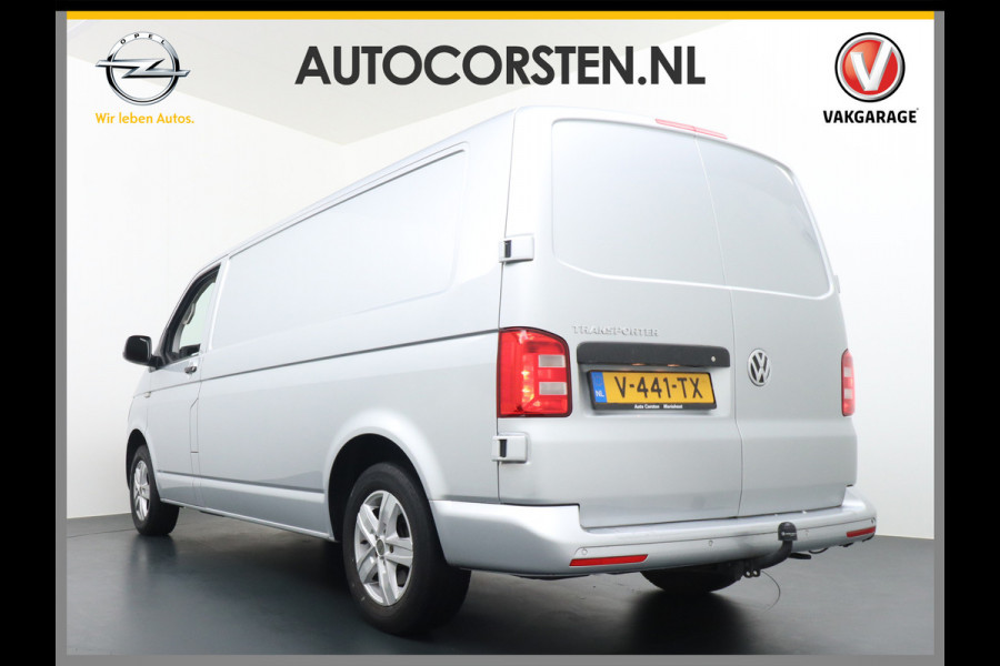 Volkswagen Transporter T6 2.0TDI 115pk L2H1 3Pers. Carplay-Android Auto Trekhaak Navi 3 PDC Schuifdeur Airco Highline Betonplex Pater kast systeem DAB+ LMV Bluetooth Mirror Link CV Afstandbed. Bumpers+Spiegels-in kleur EURO6 2200 kg trekvermogen !!