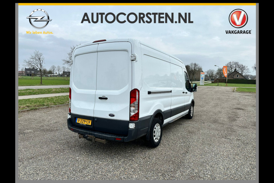 Ford Transit 350 2.0 TDCI 131pk L2H2 3Pers. Airco Navigatie SYNC3 Trekhaak(2750kg!) Camera Lengte 3 hoogte 2 Trend 385Nm/1500trpm