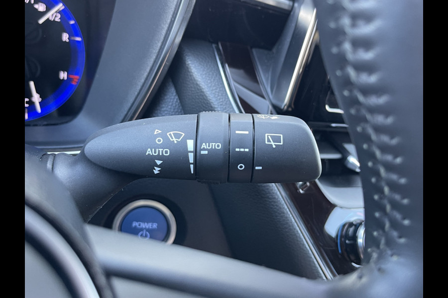 Toyota Corolla 1.8 Hybrid Style | CarPlay | Camera | LED | ACC | HUD | 17 inch