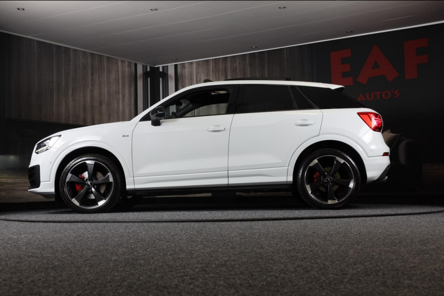 Audi Q2 40 TFSI Quattro S Line / AUT / 190 PK / ACC / B & O / Virtual Cockpitc / Lane Assist / Open Panoramadak / Dode Hoek / Led