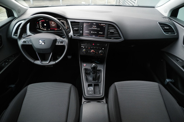 Seat León ST BWJ 2020 / 1.0TSI 116 PK Style Ultimate Edition / / LED / Navi / Clima / Virtual Cockpit / Stoelverw. / Trekhaak / PDC / Cruise / LMV /