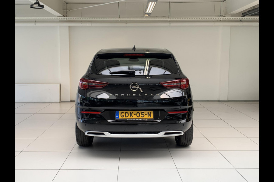 Opel Grandland 1.2 Turbo Level 3 Automaat | Navigatie | Alcantara | Voorruitverwarming | Parkeerassistent | Stoelverwarming | Stuurwielverwarming |