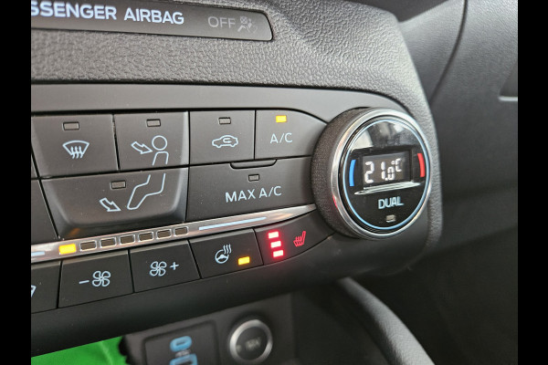 Ford Kuga 2.5 Titanium Plug In Hybrid PHEV | Trekhaak af Fabriek | Adaptive Cruise | Apple Carplay | Stuurverwarming | Parkassist | DAB |