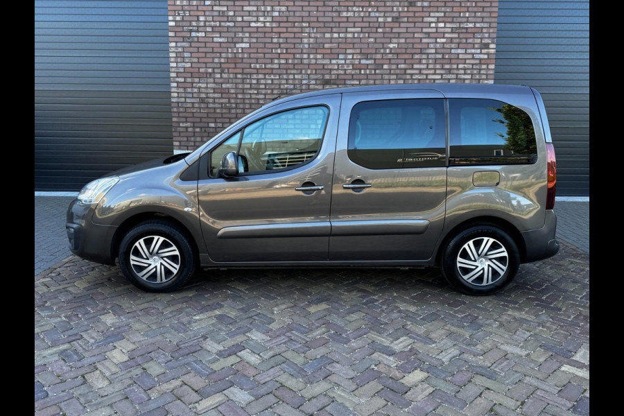 Citroën Berlingo 1.2 PureTech Feel / 110 PK / Cruise control / Airco / L+R Schuifdeur / 1e Eigenaar