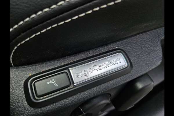 Volkswagen Passat Variant 1.4 TSI GTE Plug In Hybrid 218pk PHEV | Panodak | Trekhaak af Fabriek | Adaptive Cruise | Lederen Sporstoelen | IQ Light | Apple Carplay | Stuurverwarming | Camera |