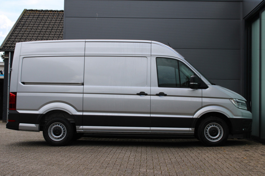 Volkswagen Crafter 35 2.0 TDI L3H3 177PK DSG | Led Koplampen | Navigatie | Ergo stoel | Camera