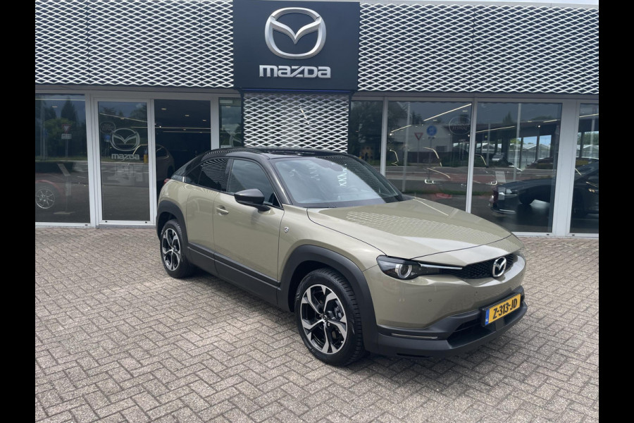 Mazda MX-30 e-SkyActiv R-EV 170 Makoto + Premium Pakket | VAKANTIEVOORDEEL! | NIEUWSTAAT | BTW AUTO | BOSE |