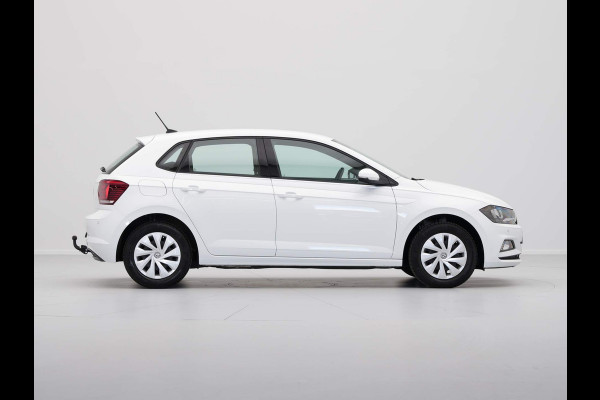 Volkswagen Polo 1.0 TSI 95pk Comfortline Business Navigatie Clima Pdc Trekhaak 88