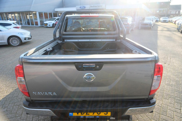 Nissan Navara 2.3 dCi N-Connecta King Cab 163pk Trekhaak | Navigatie | Stoelverwarming | Rondom camera zicht | 3.500kg Trekgewicht!