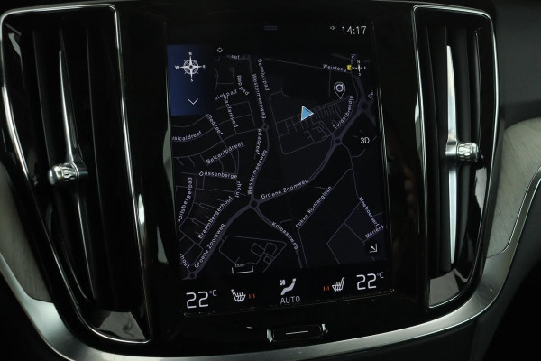 Volvo V60 2.0 T8 Twin Engine Inscription | Carplay | Trekhaak | PDC | Navigatie | Panoramadak | Leder | Stoelverwarming | Full LED