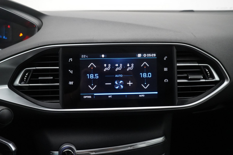 Peugeot 308 BWJ 2021 / 1.2 PT 111 PK Active Pack | NWE APK! / Virtual cockpit / Clima / Trekhaak / Carplay / DAB / Cruise / Navi / PDC / LMV