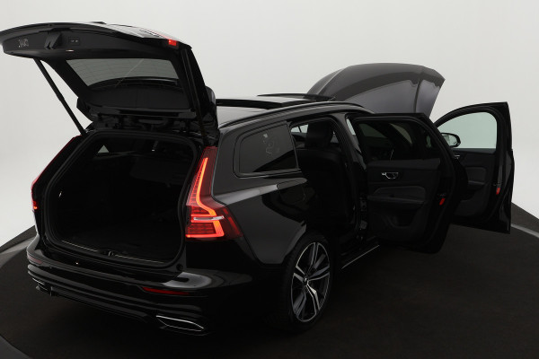 Volvo V60 BWJ 2020 /191 PK 2.0 D4 R-Design Automaat | NWE APK / Leer / Stoelverwaming / Panoramisch schuifdak / Sportstoelen / Carplay /