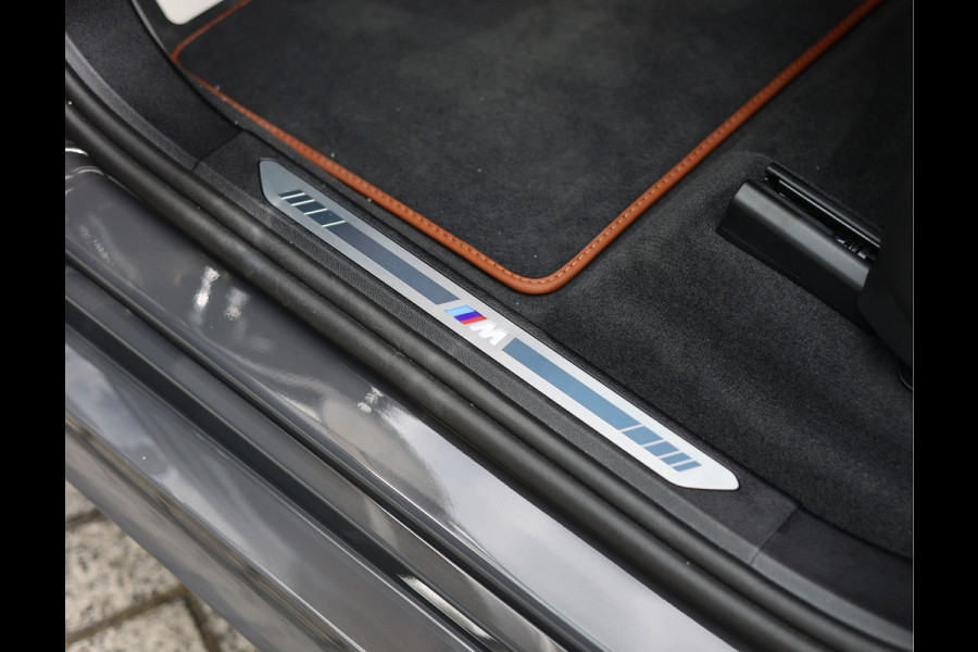 BMW X7 xDrive 40i *SkyLounge*B&W*7-pers.*