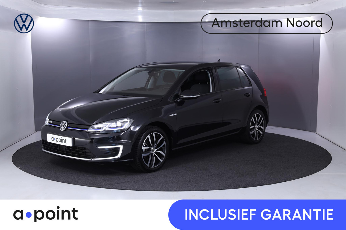 Volkswagen e-Golf 136 pk | Navigatie | Warmtepomp | Parkeersensoren | Adaptieve cruise control | Autom. airco |