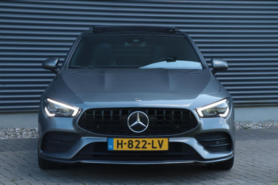 Mercedes-Benz CLA-Klasse Shooting Brake 180 AMG | Pano / Sfeerverlichting / Widescreen / VOL!