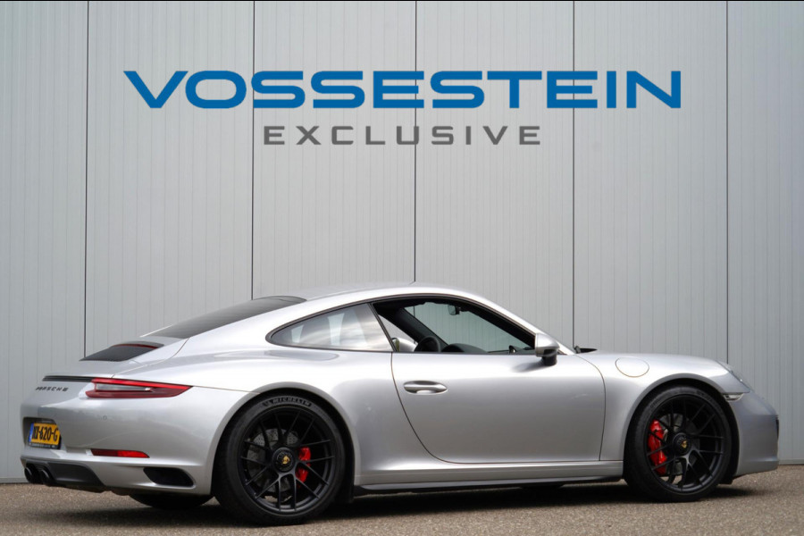 Porsche 911 3.0 Carrera GTS / 4wielbesturing / Sport Chrono / Sportuilaat / Dealer onderhouden / NL-Auto!