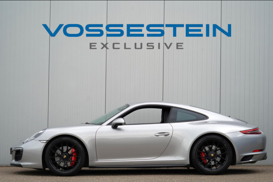 Porsche 911 3.0 Carrera GTS / 4wielbesturing / Sport Chrono / Sportuilaat / Dealer onderhouden / NL-Auto!