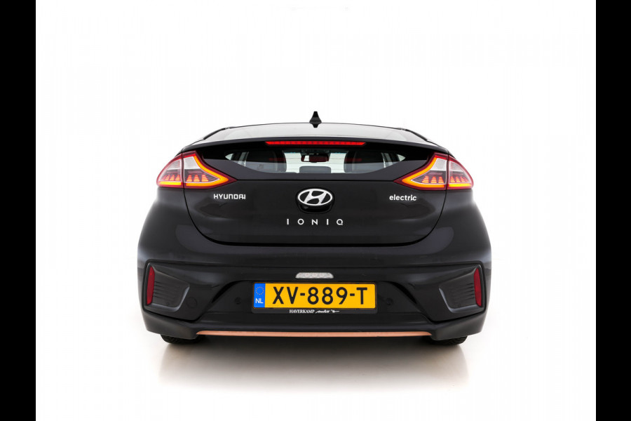 Hyundai IONIQ Premium EV (INCL-BTW) *PANO | VOLLEDER | INFINITY-AUDIO | FULL-LED | KEYLESS | NAVI-FULLMAP |  ADAPTIVE-CRUISE |  DAB | CAMERA | MEMORY-PACK | VIRTUAL-COCKPIT | LANE-ASSIST | COMFORT-SEATS | 16" ALU*